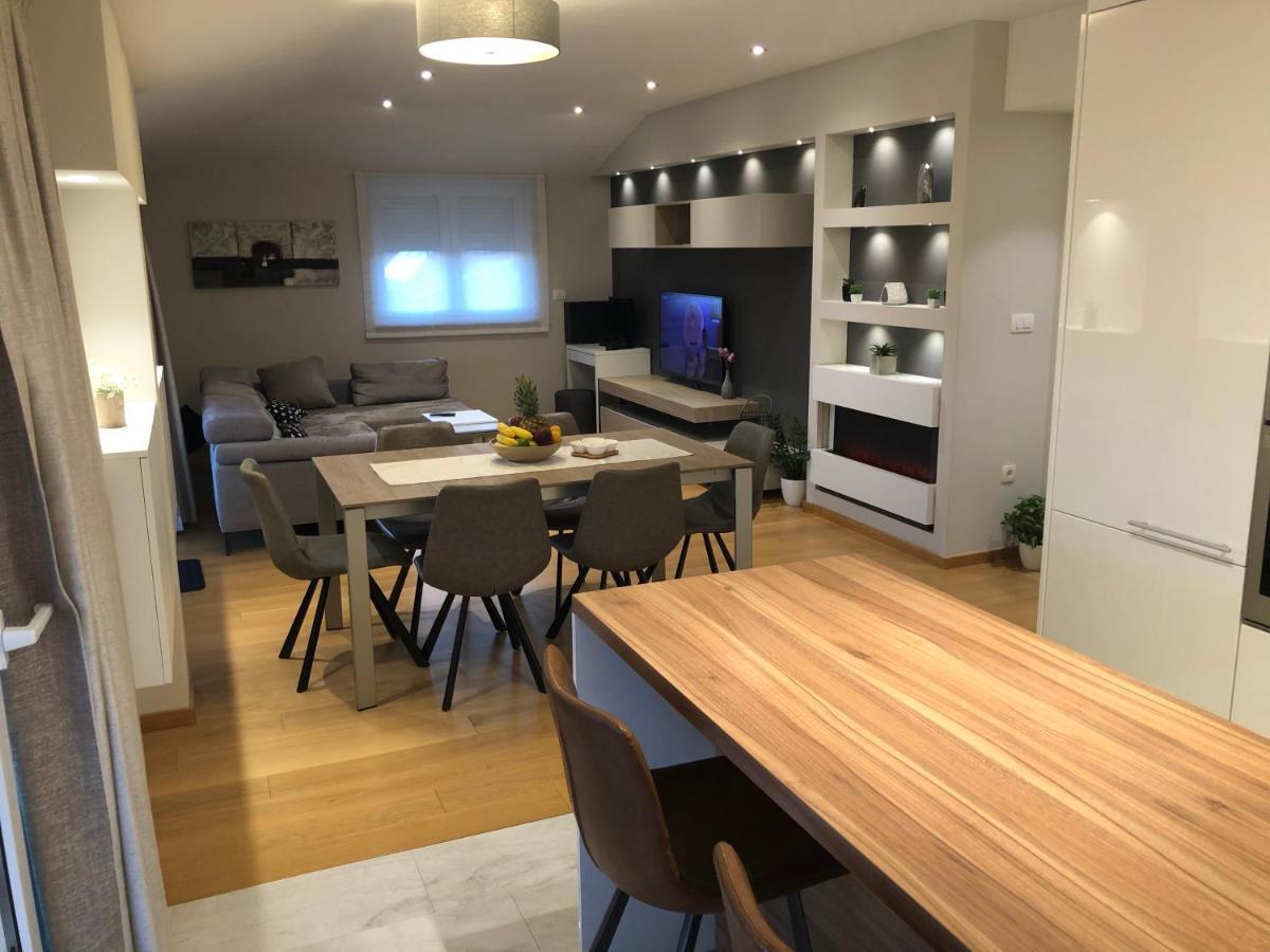 Sunny Apartment Ana Medulin Dış mekan fotoğraf